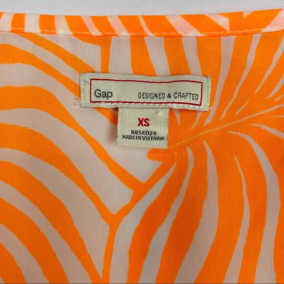 GAP | Neon Orange Tropical Leaf Print Sheer Pocket Sleeveless Tank - Picture 6 of 8